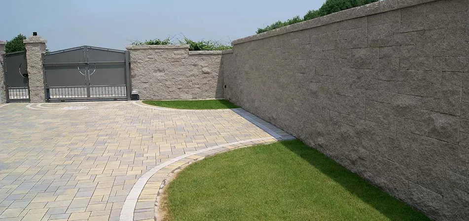 Progetto Esterno Muro Antico blocchi muretto modulare