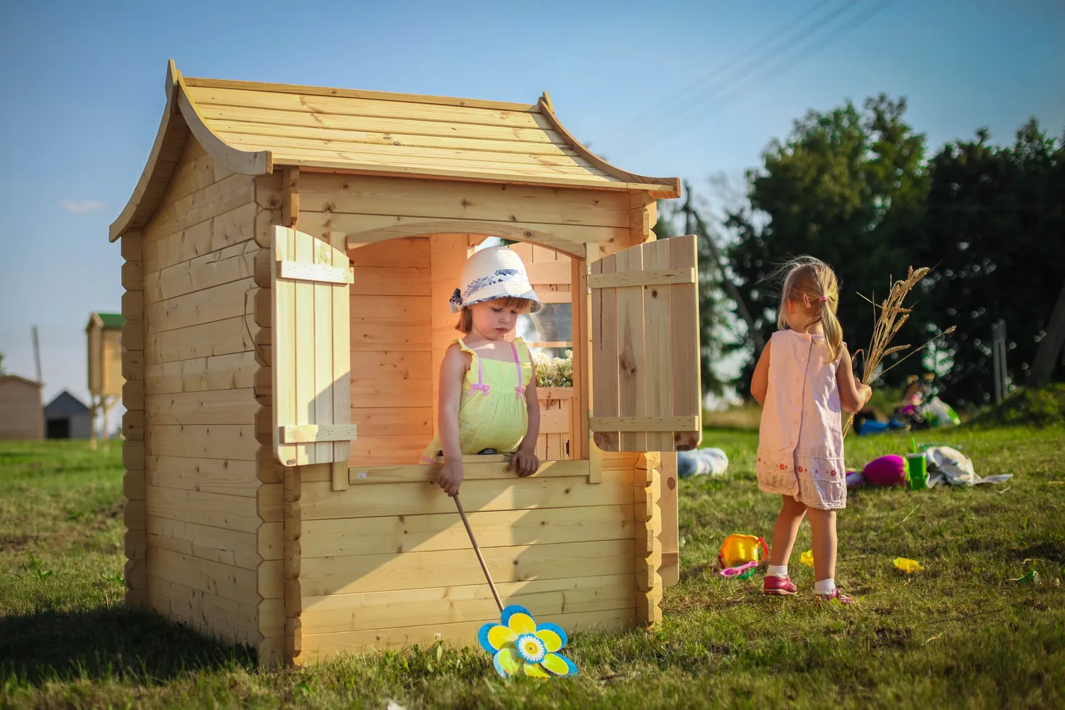 Timbela M550 casetta bambini legno 106x130 cm