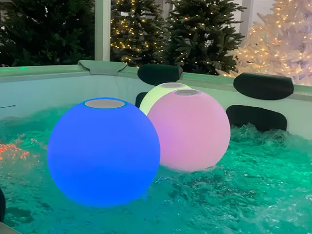 Giardini di Maggio Sfera lampada solare bluetooth 30 cm RGB