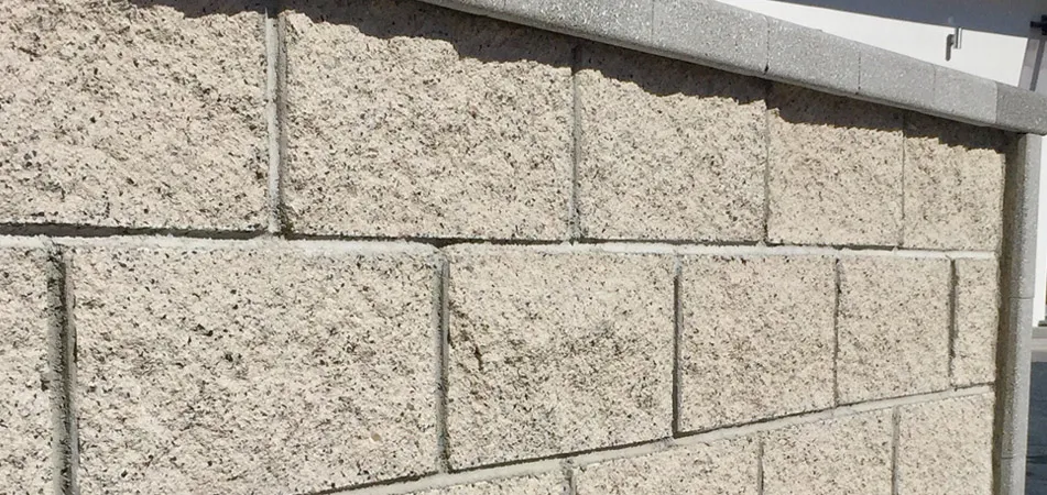 Progetto Esterno Blocchi Splittati muretto cemento esterno