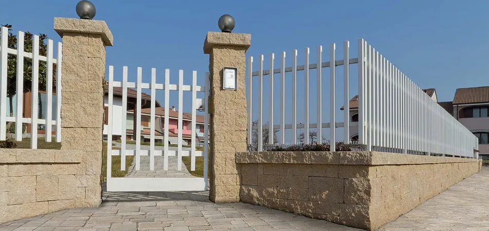 Progetto Esterno Muro Antico blocchi muretto modulare